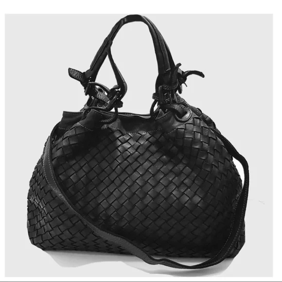 Made in Italy Designer Soft Distress Leather Braided Bag in a rich Brown - Picture 3 of 10